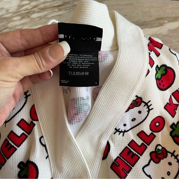 Sanrio Hello Kitty x Dumbgood Cream Red Waffle-Knit Cardigan w Strawberry & HK L - Picture 6 of 13